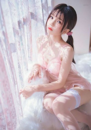 商务旅行女老板同房