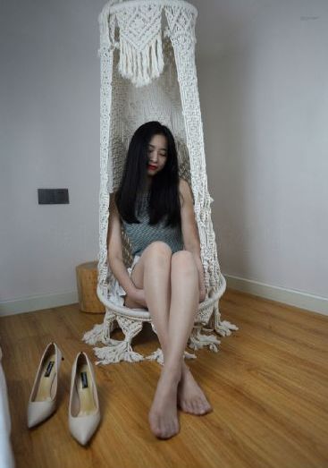 我丰满的岳3在线观看