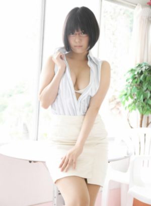 少妇把腿扒开让我添69号线式