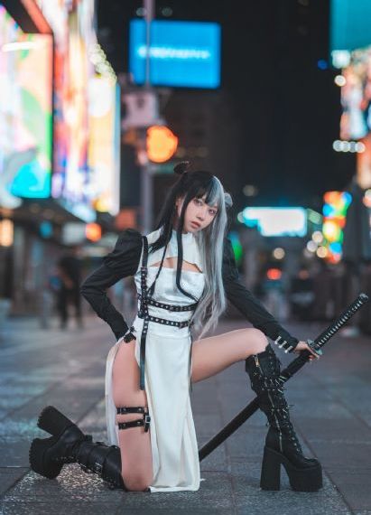 高级保姆