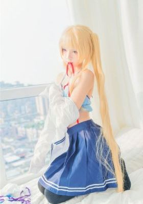 美丽小蜜桃二