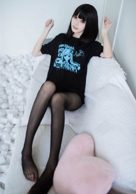 她唇之下免费观看